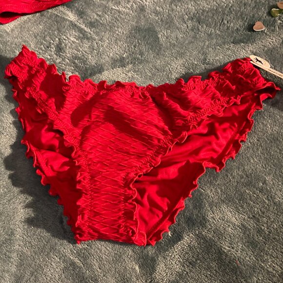 Victoria's Secret, Strappy Back, Full Coverage Top & Cheeky Bikini, NEW! - Picture 2 of 9